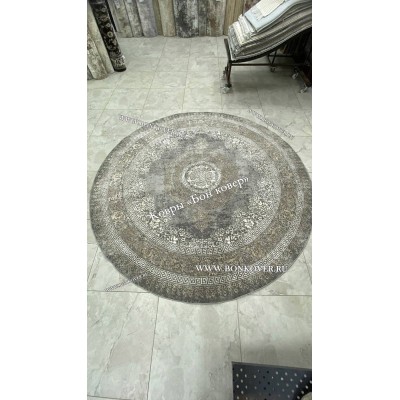 Классический ковер дизайн 85 Серый с коричневым круг